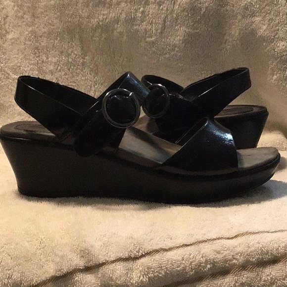 Dansko Adele  sandal size 39 black used condition - Picture 6 of 6